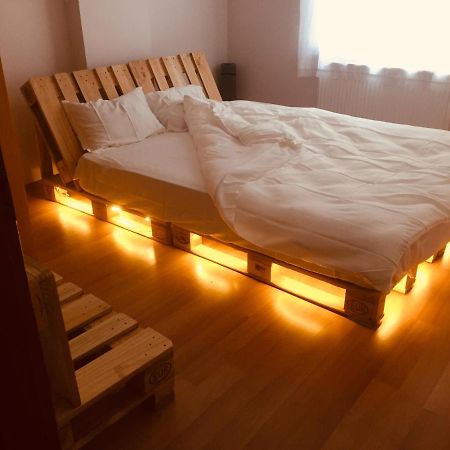 اسطنبول Single Room, Одноместная Комната В Доме, Chambre D'Une Personne, Habitacion Individual المظهر الخارجي الصورة