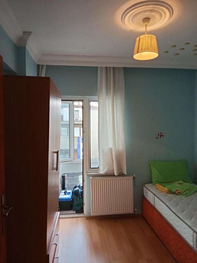 اسطنبول Single Room, Одноместная Комната В Доме, Chambre D'Une Personne, Habitacion Individual المظهر الخارجي الصورة